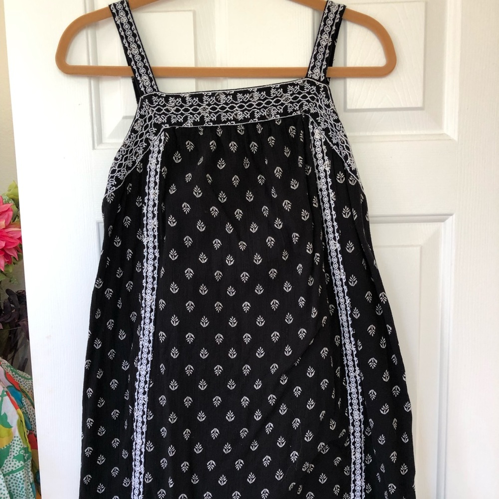 Old navy embroidered sundress